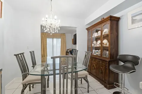 108 Quantrell Trail Toronto ON M1B 1L8