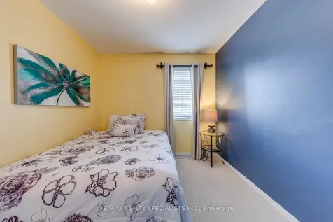 71 Summerside Avenue Whitby ON L1R 0J9
