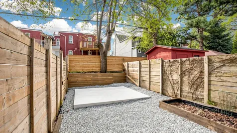 82 Billings Avenue Toronto ON M4L 2S4