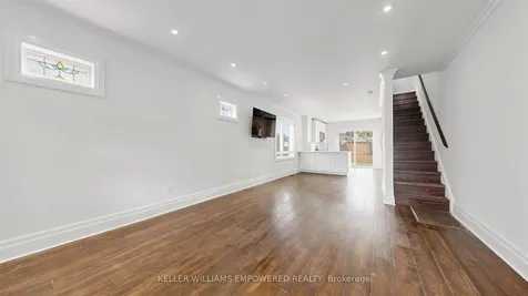 82 Billings Avenue Toronto ON M4L 2S4