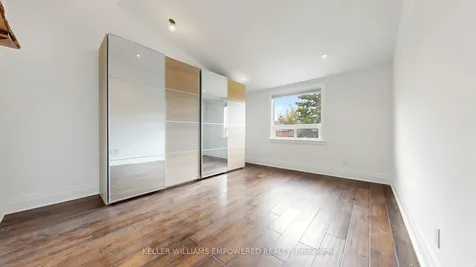 82 Billings Avenue Toronto ON M4L 2S4