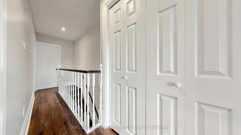 82 Billings Avenue Toronto ON M4L 2S4