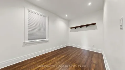 82 Billings Avenue Toronto ON M4L 2S4