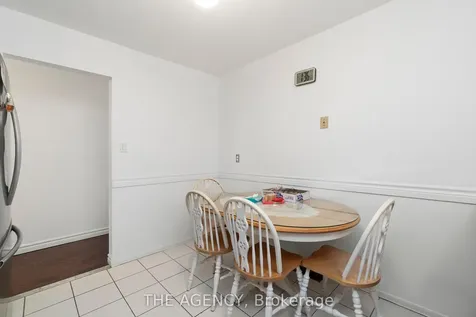 402 Kingston Road Toronto ON M4L 1T9