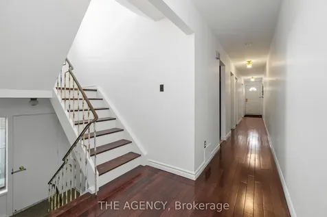 402 Kingston Road Toronto ON M4L 1T9