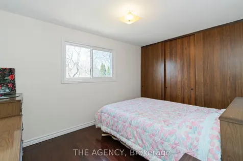 402 Kingston Road Toronto ON M4L 1T9