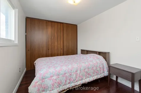402 Kingston Road Toronto ON M4L 1T9