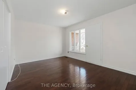 402 Kingston Road Toronto ON M4L 1T9