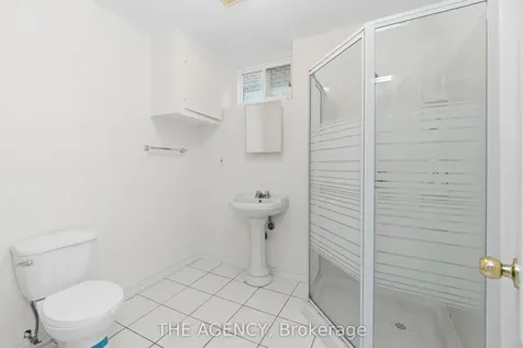 402 Kingston Road Toronto ON M4L 1T9