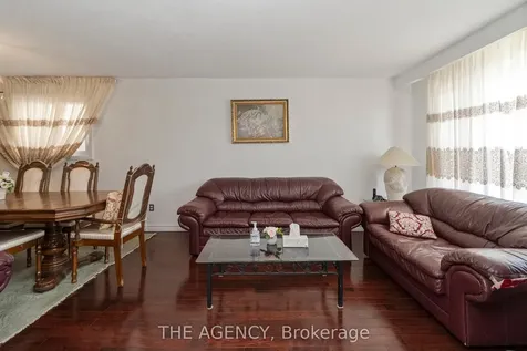 402 Kingston Road Toronto ON M4L 1T9