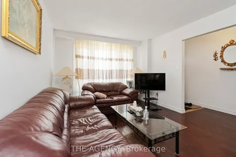 402 Kingston Road Toronto ON M4L 1T9