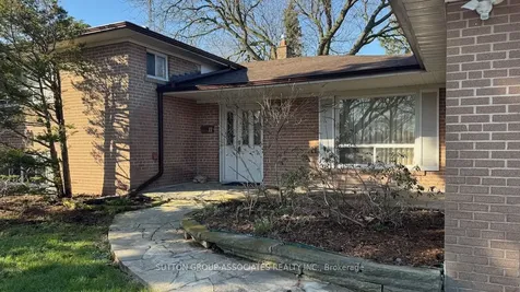 11 Castor Crescent Toronto ON M1G 3R1