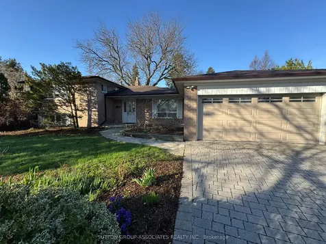 11 Castor Crescent Toronto ON M1G 3R1