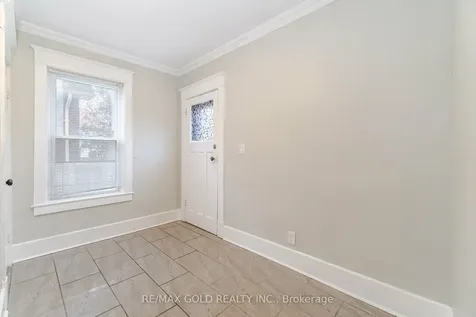 161 Adelaide Avenue E Oshawa ON L1G 1Z2