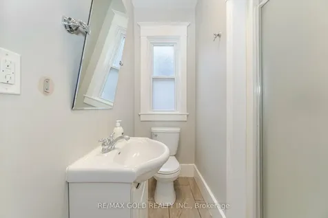 161 Adelaide Avenue E Oshawa ON L1G 1Z2