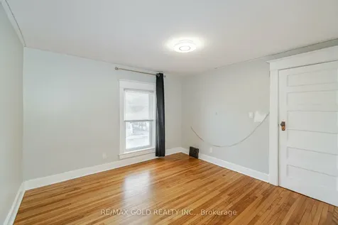 161 Adelaide Avenue E Oshawa ON L1G 1Z2