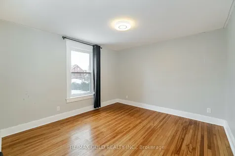161 Adelaide Avenue E Oshawa ON L1G 1Z2