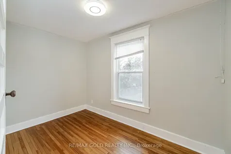 161 Adelaide Avenue E Oshawa ON L1G 1Z2