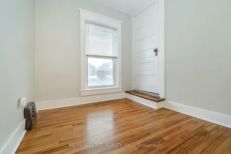 161 Adelaide Avenue E Oshawa ON L1G 1Z2