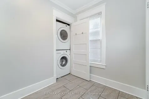 161 Adelaide Avenue E Oshawa ON L1G 1Z2
