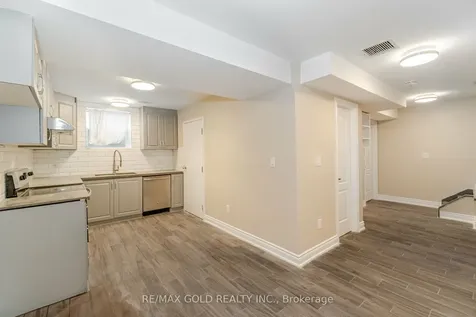 161 Adelaide Avenue E Oshawa ON L1G 1Z2
