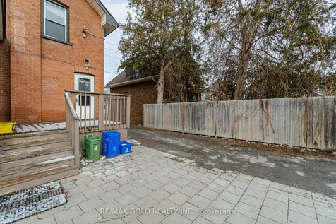161 Adelaide Avenue E Oshawa ON L1G 1Z2