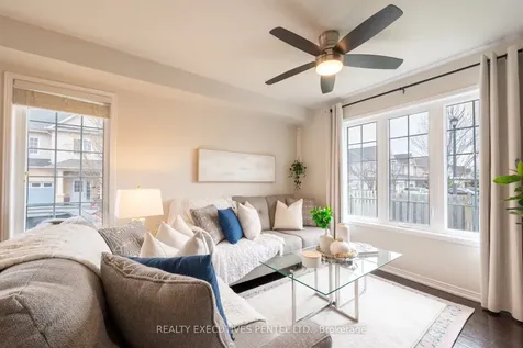 89 Lander Crescent Clarington ON L1C 0L5