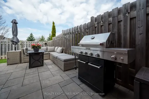 89 Lander Crescent Clarington ON L1C 0L5