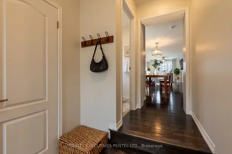 89 Lander Crescent Clarington ON L1C 0L5
