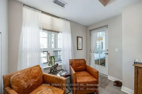 21 Brookhouse Drive Clarington ON L1B 0V4