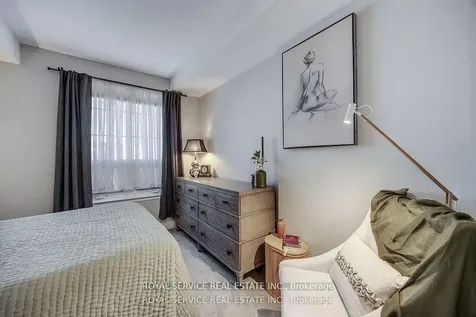 21 Brookhouse Drive Clarington ON L1B 0V4