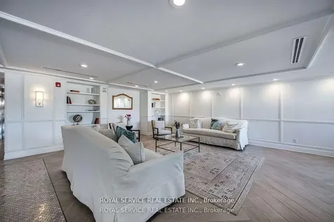 21 Brookhouse Drive Clarington ON L1B 0V4