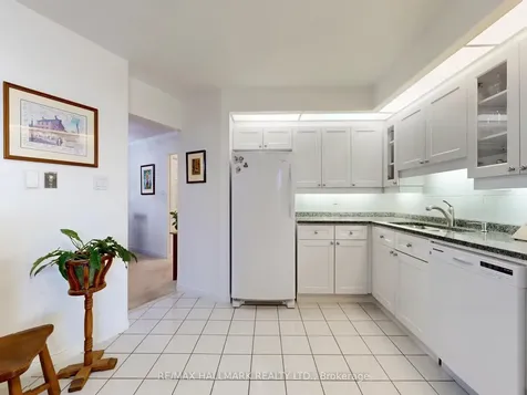 10 Guildwood Parkway Toronto ON M1E 5B5