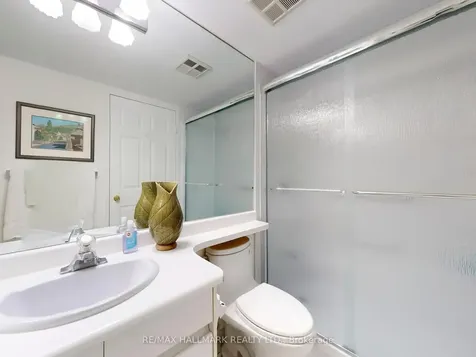 10 Guildwood Parkway Toronto ON M1E 5B5
