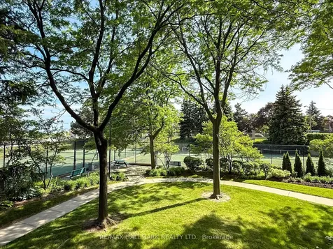 10 Guildwood Parkway Toronto ON M1E 5B5