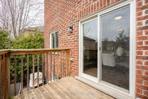 40 Markham Trail Clarington ON L1C 0S4