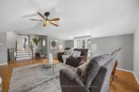 1014 Redbird Crescent Pickering ON L1V 5K3