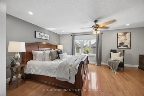 1014 Redbird Crescent Pickering ON L1V 5K3