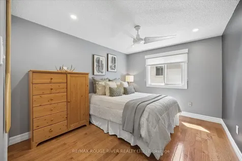 1014 Redbird Crescent Pickering ON L1V 5K3