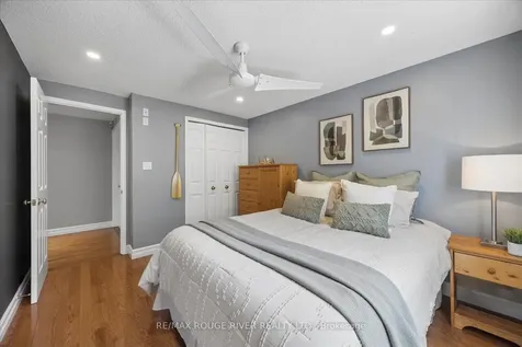 1014 Redbird Crescent Pickering ON L1V 5K3