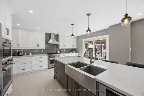 1014 Redbird Crescent Pickering ON L1V 5K3
