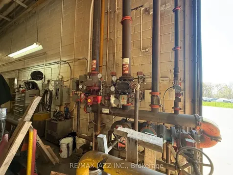 171 Fuller Road Ajax ON L1S 2E1