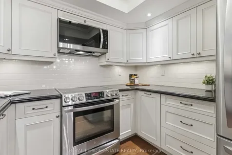 1093 Kingston Road Toronto ON M1N 4E2