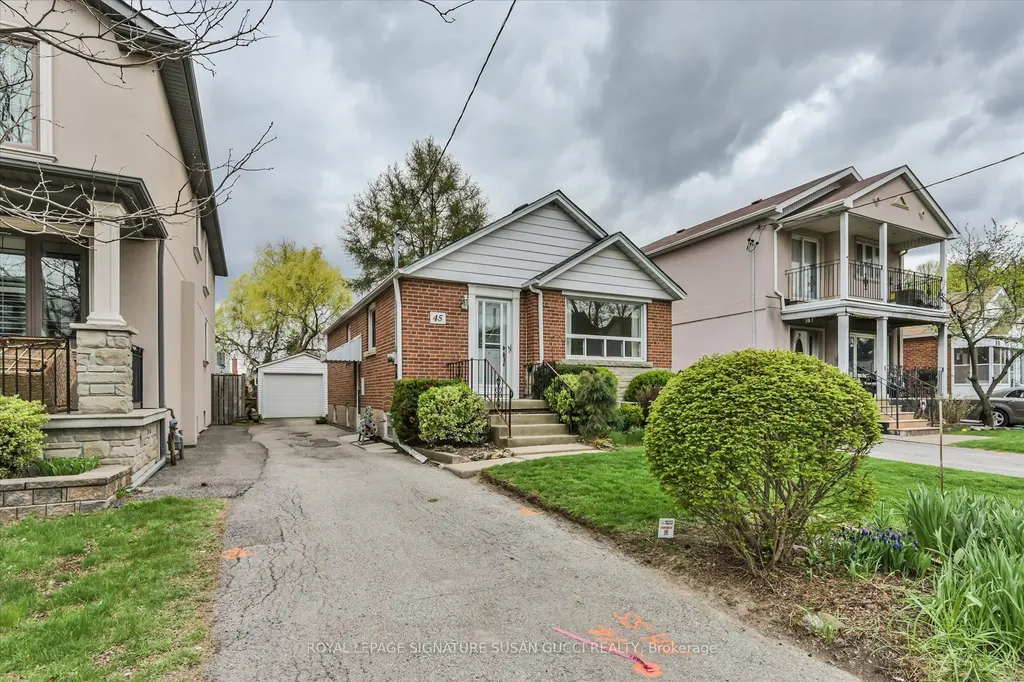 45 Joanith Drive Toronto ON M4B 1S8