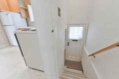 45 Joanith Drive Toronto ON M4B 1S8