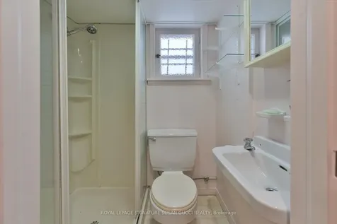45 Joanith Drive Toronto ON M4B 1S8