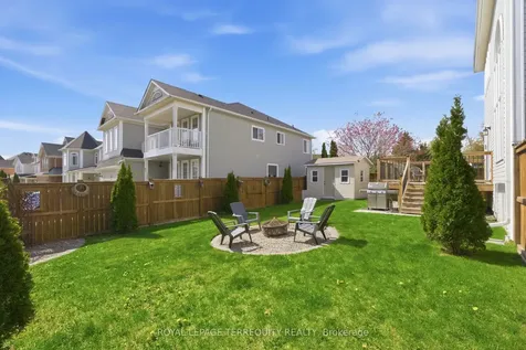 20 Selkirk Drive Whitby ON L1M 2E6