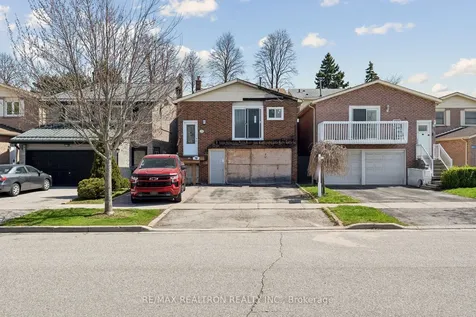 771 Hampton Court Pickering ON L1W 3M3