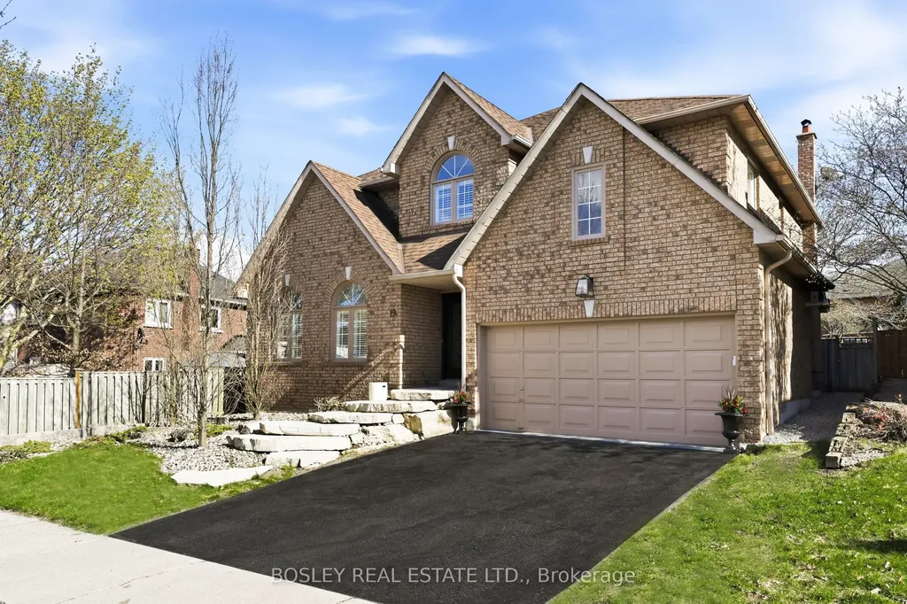 19 Cork Drive Whitby ON L1R 2C7