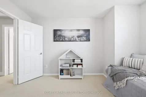 19 Cork Drive Whitby ON L1R 2C7